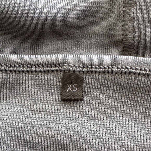 Alphalete Charcoal Ribbed Sports Bra - Picture 8 of 11